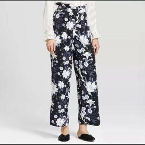 NWT Who What Wear | Moonlight Floral Palazzo Pants